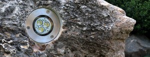 Natural stone for landscape lighting